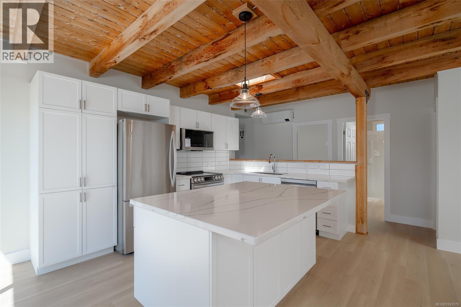 5492 Deep Bay Dr - 7
