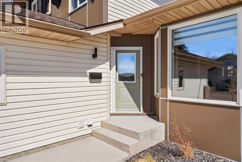 42 Sunvista Crescent SE - 3