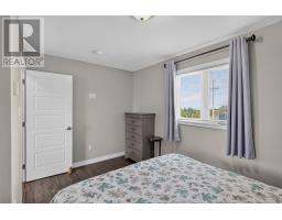 7 Buckingham Drive thumbnail 14