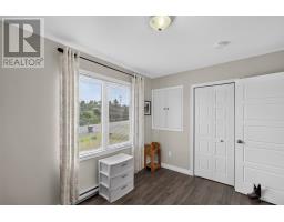 7 Buckingham Drive thumbnail 16