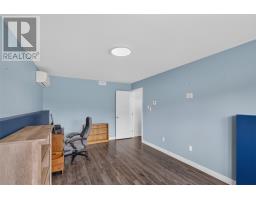 7 Buckingham Drive thumbnail 19