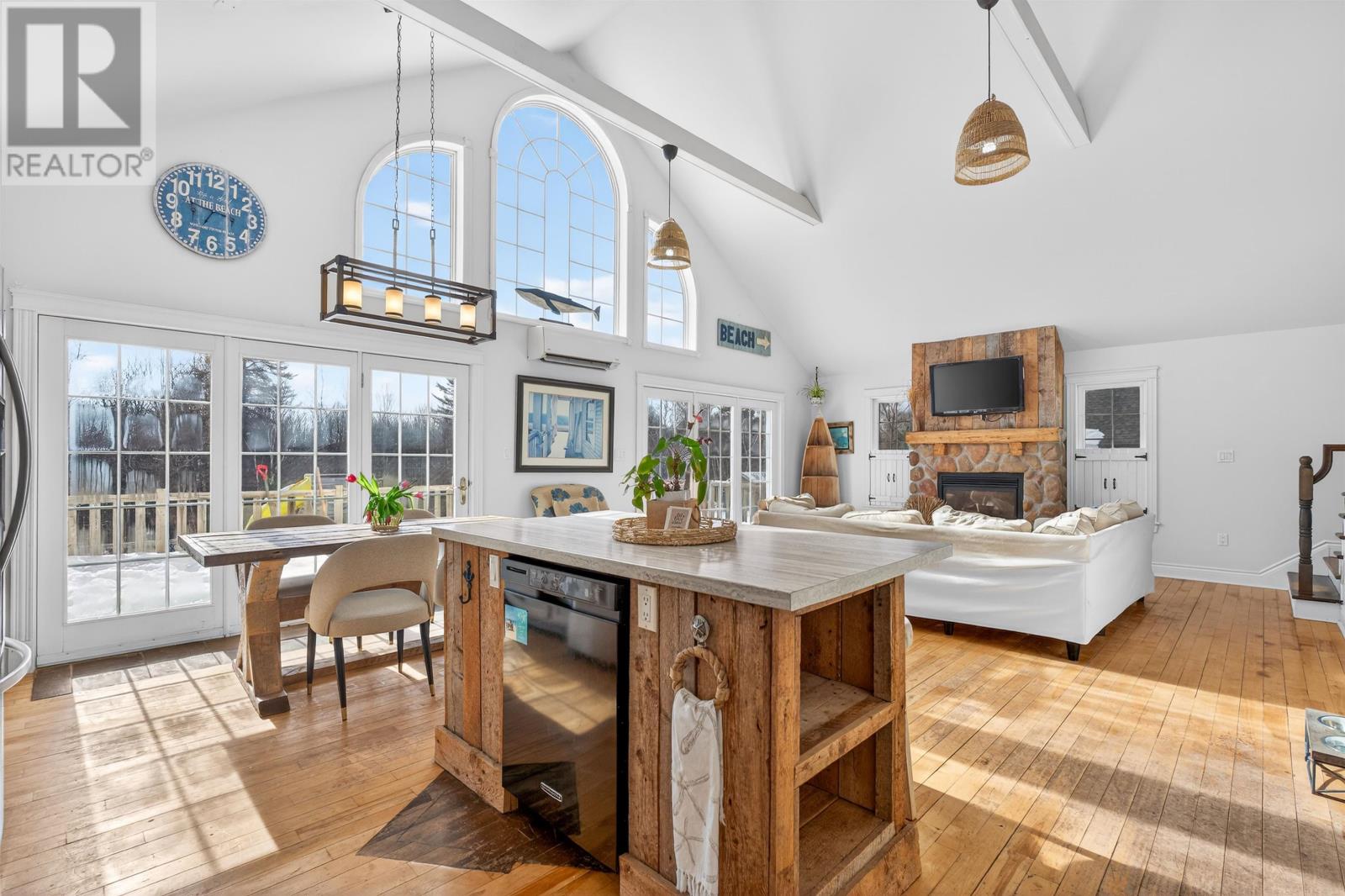 22 Dorothy Avenue - 24