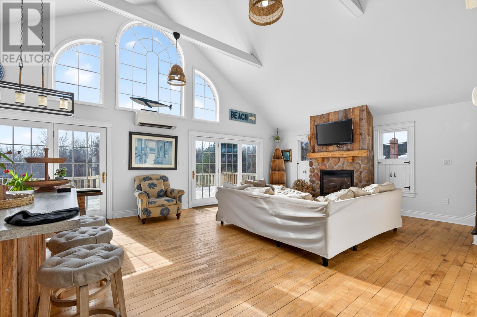 22 Dorothy Avenue - 25