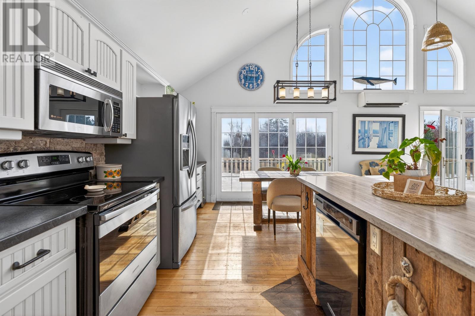 22 Dorothy Avenue - 22