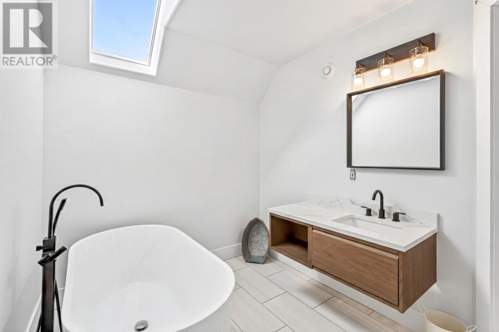 22 Dorothy Avenue - 35