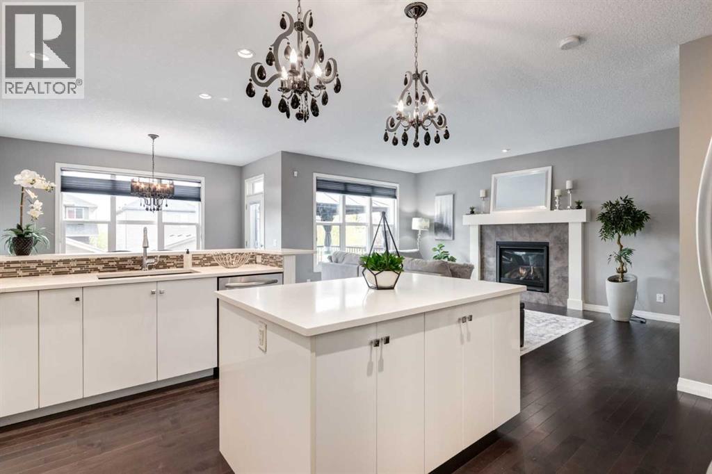 33 Evansglen Drive NW - 8