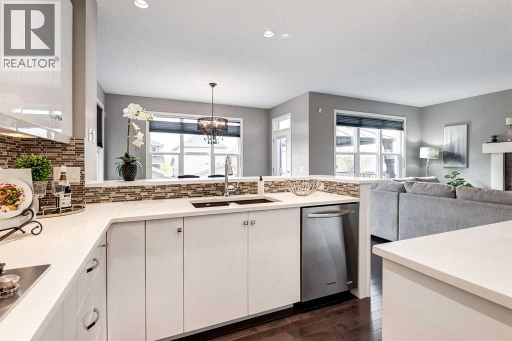 33 Evansglen Drive NW - 7