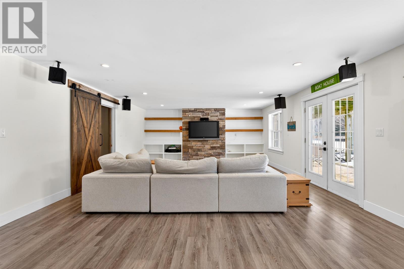 22 Dorothy Avenue - 39