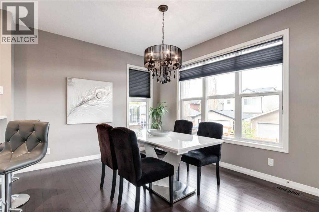 33 Evansglen Drive NW - 10