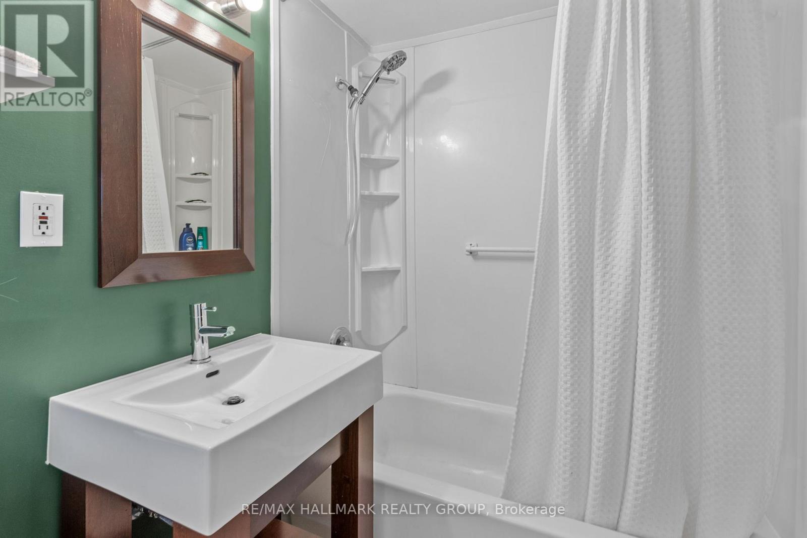 779 BORTHWICK AVENUE - 20