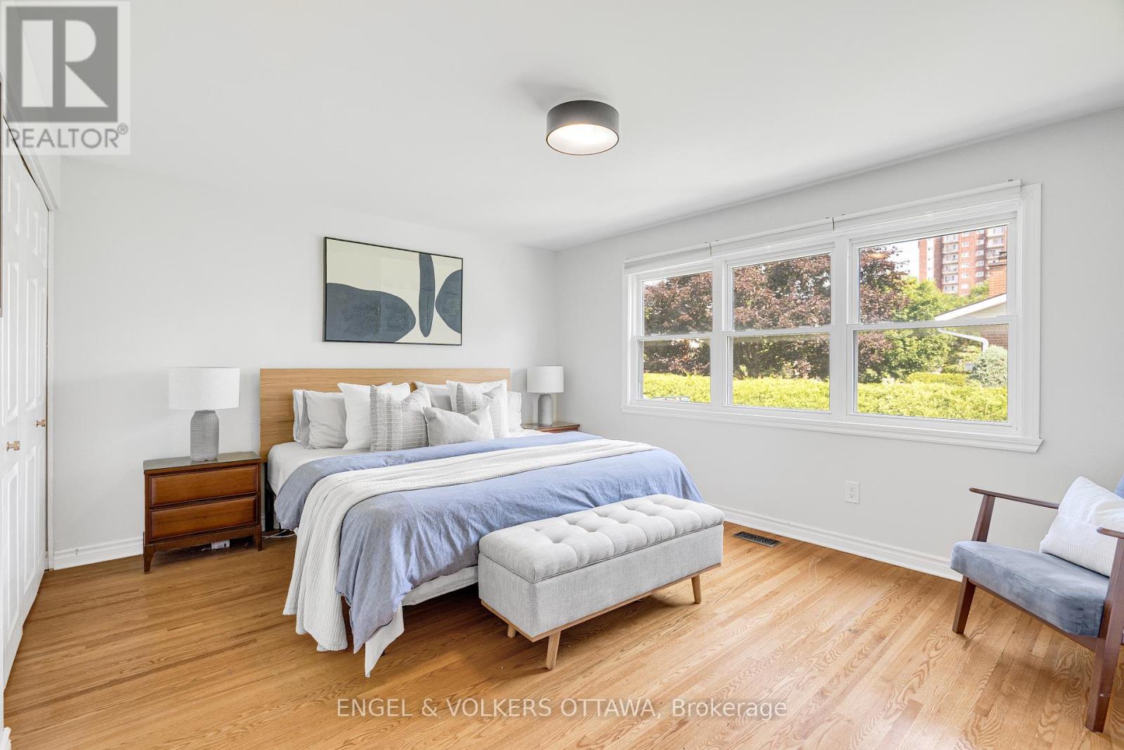 1941 CONRAD AVENUE - 14