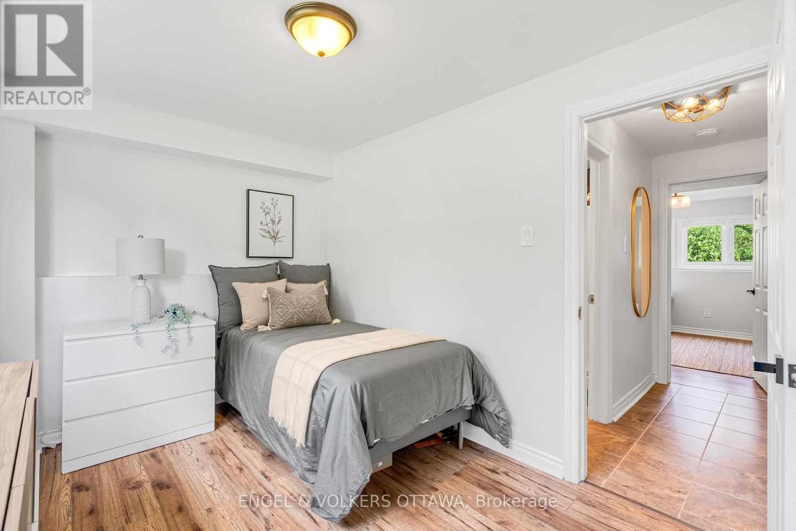 1941 CONRAD AVENUE - 21