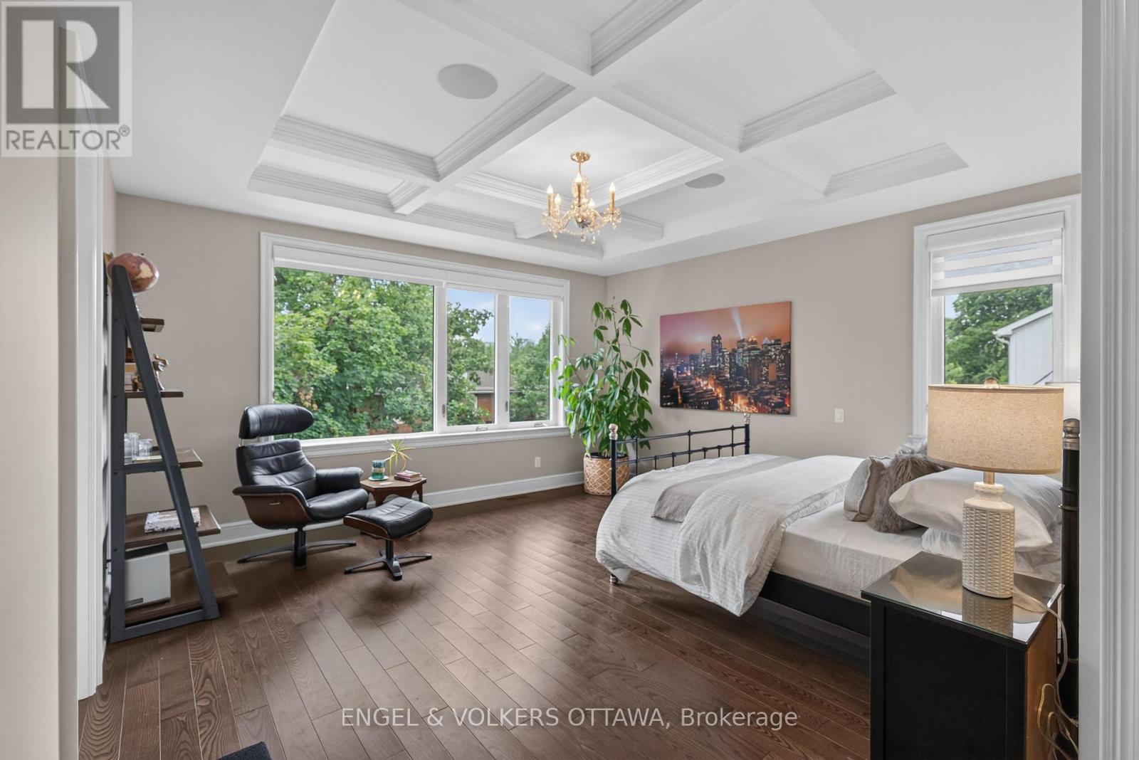 64 HELENA STREET - 25