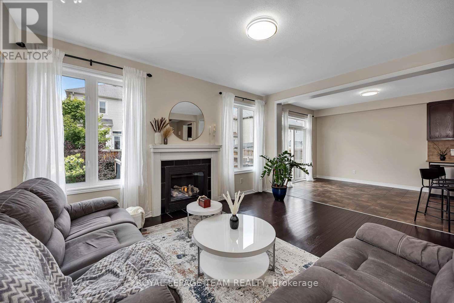 2225 WATERCOLOURS WAY - 17