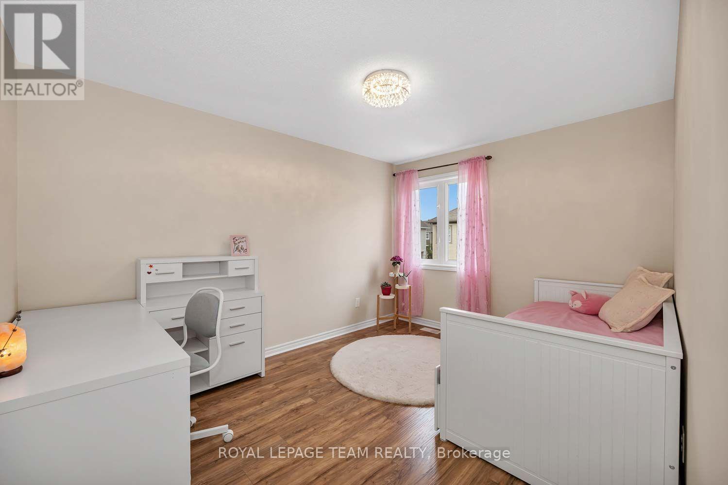 2225 WATERCOLOURS WAY - 23