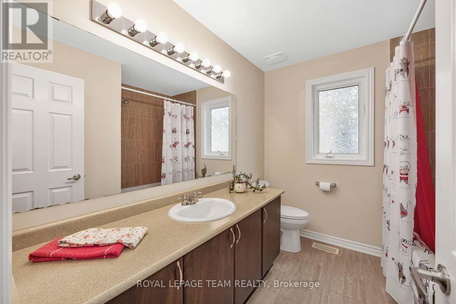 2225 WATERCOLOURS WAY - 24