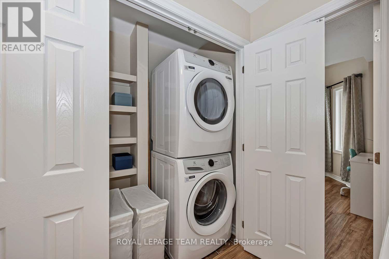 2225 WATERCOLOURS WAY - 26