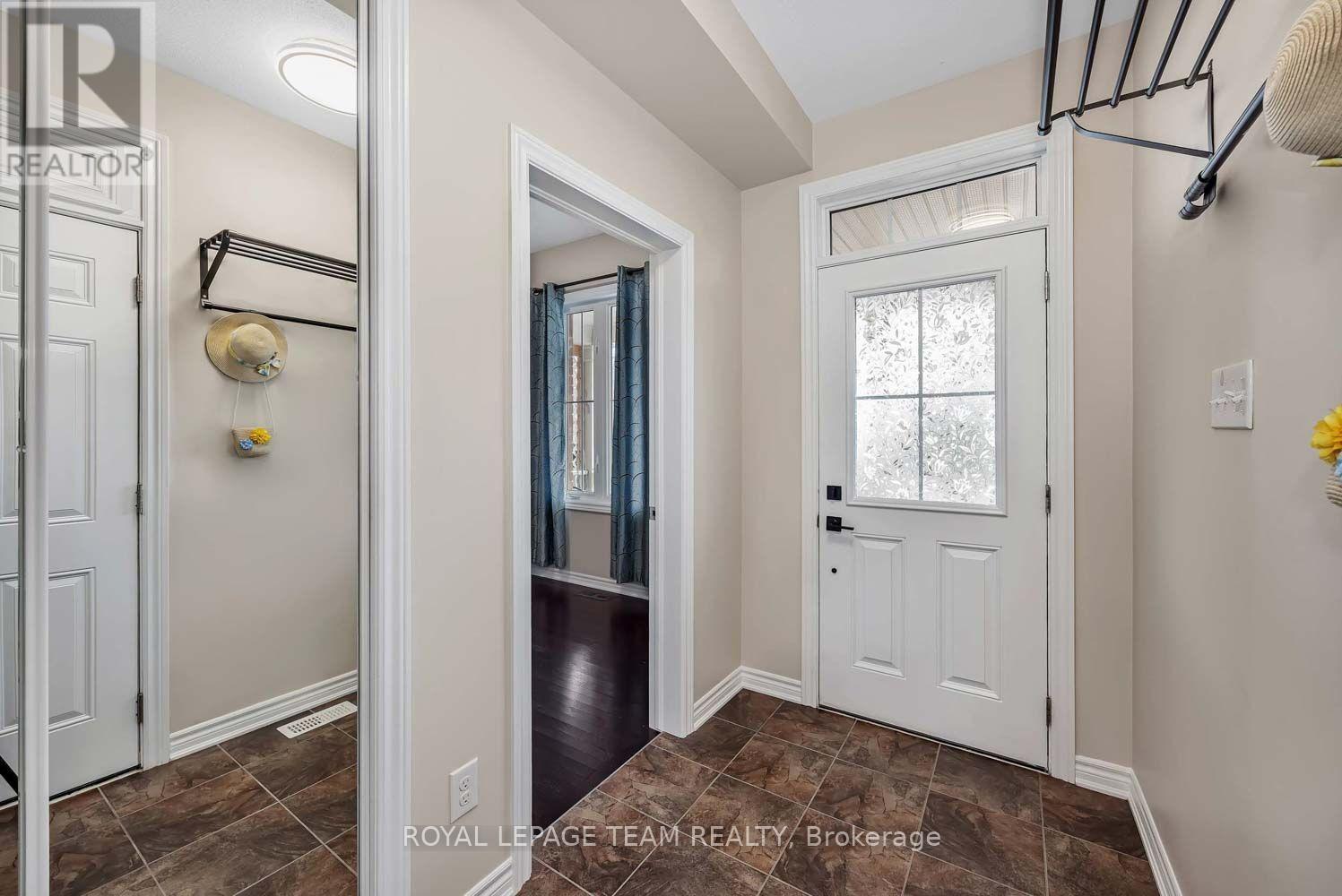 2225 WATERCOLOURS WAY - 4