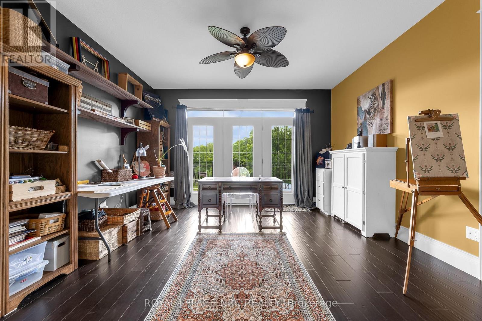 1323 EFFINGHAM STREET - 44