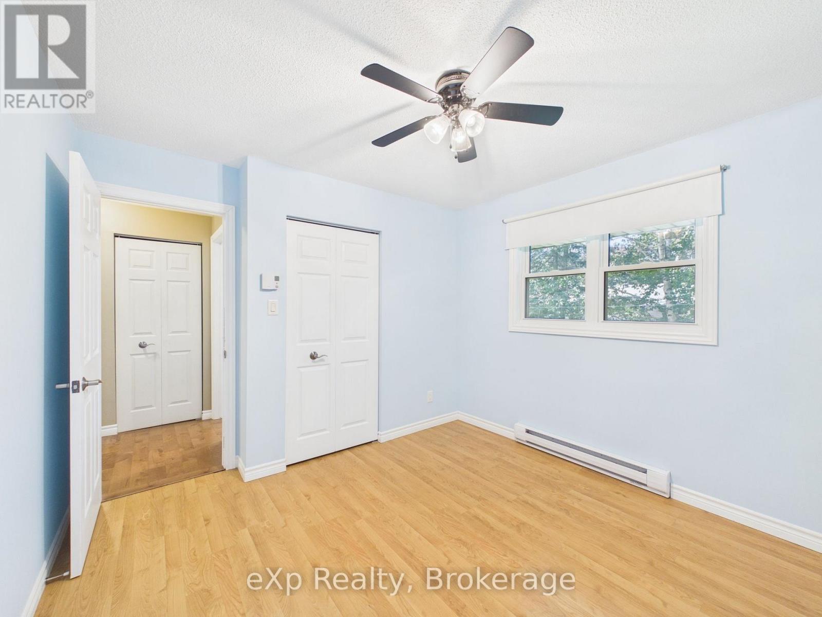 1024 WELLINGTON STREET - 19