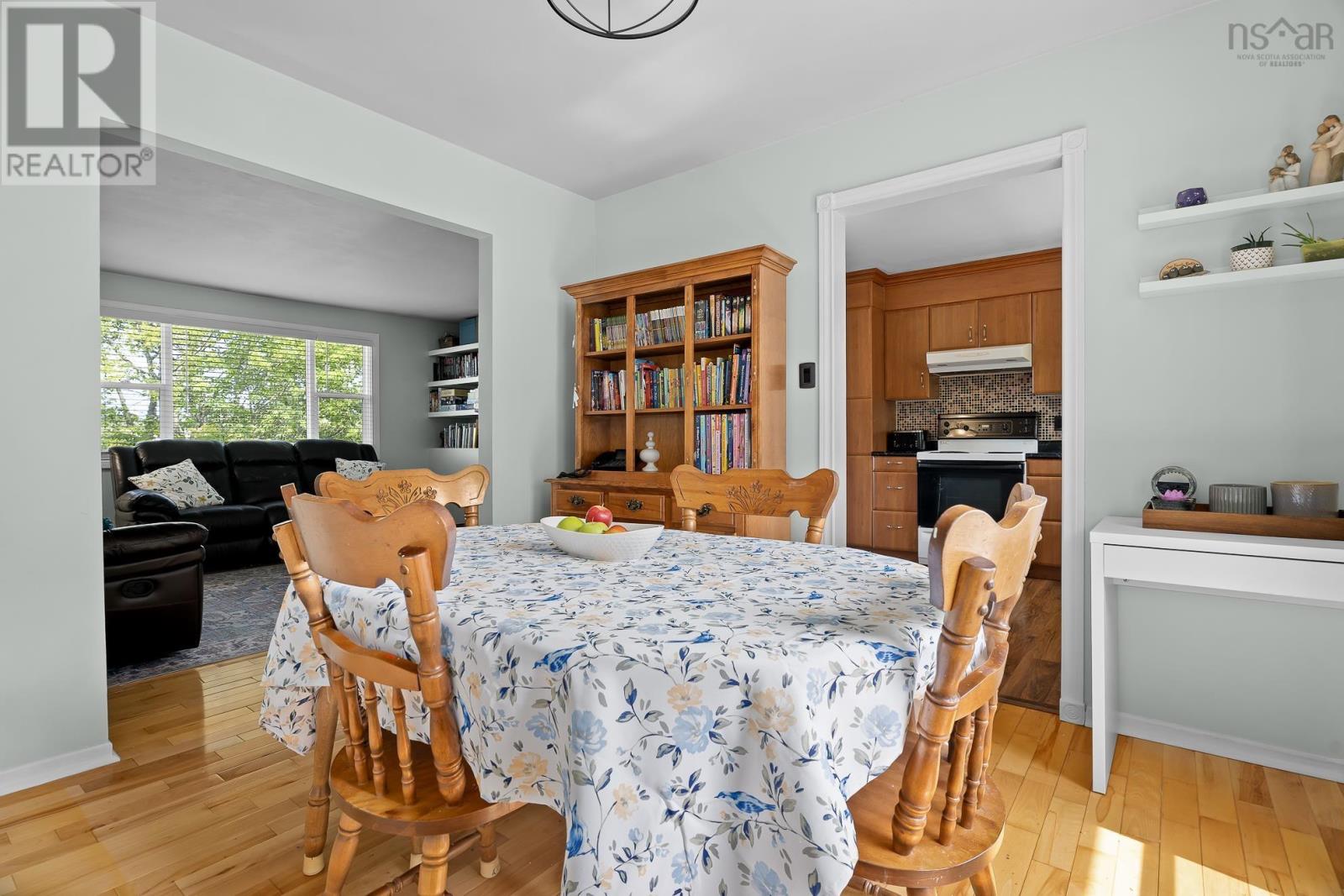 38 Boling Green Crescent - 11