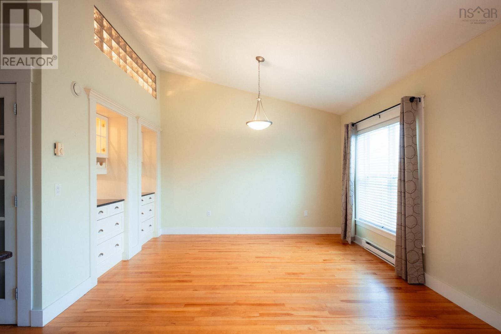 12 Narrowleaf Grove - 10