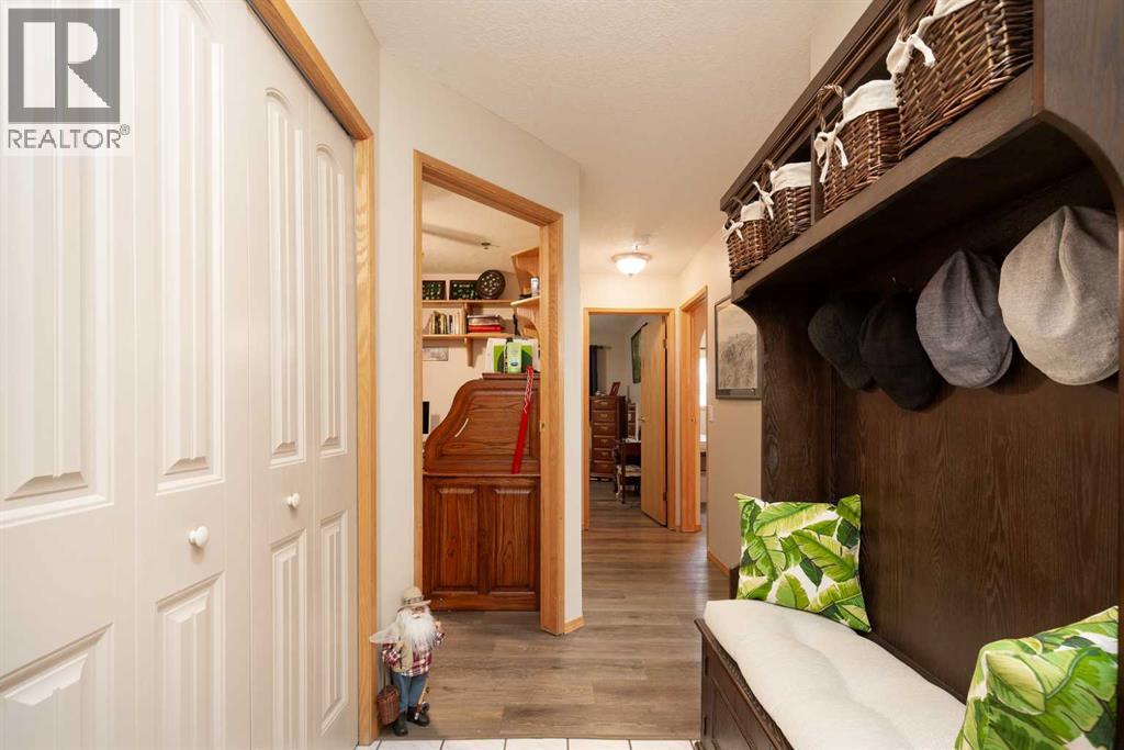 #104 75 1 Avenue S - 3