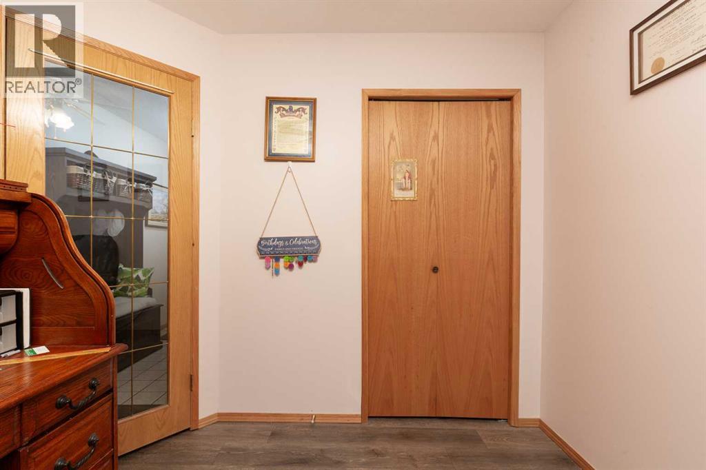 #104 75 1 Avenue S - 16