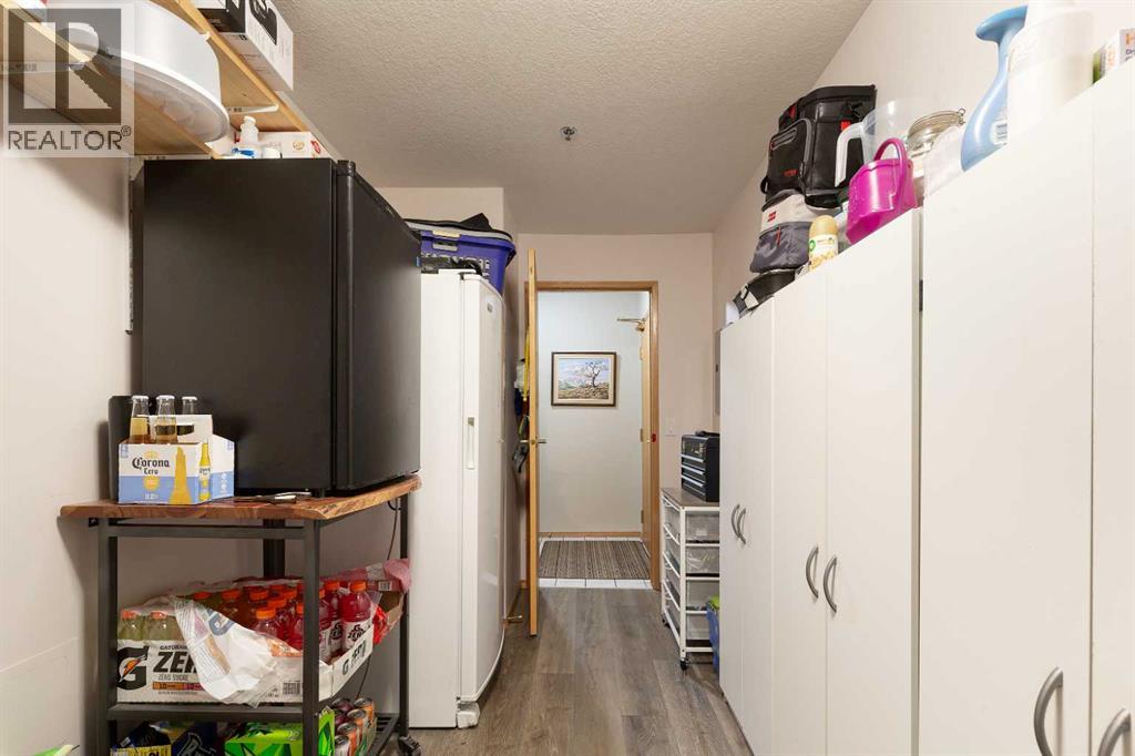 #104 75 1 Avenue S - 18