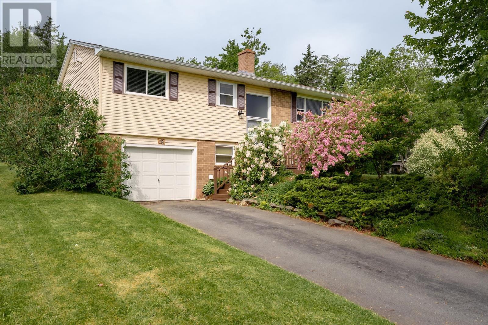 38 Boling Green Crescent - 39