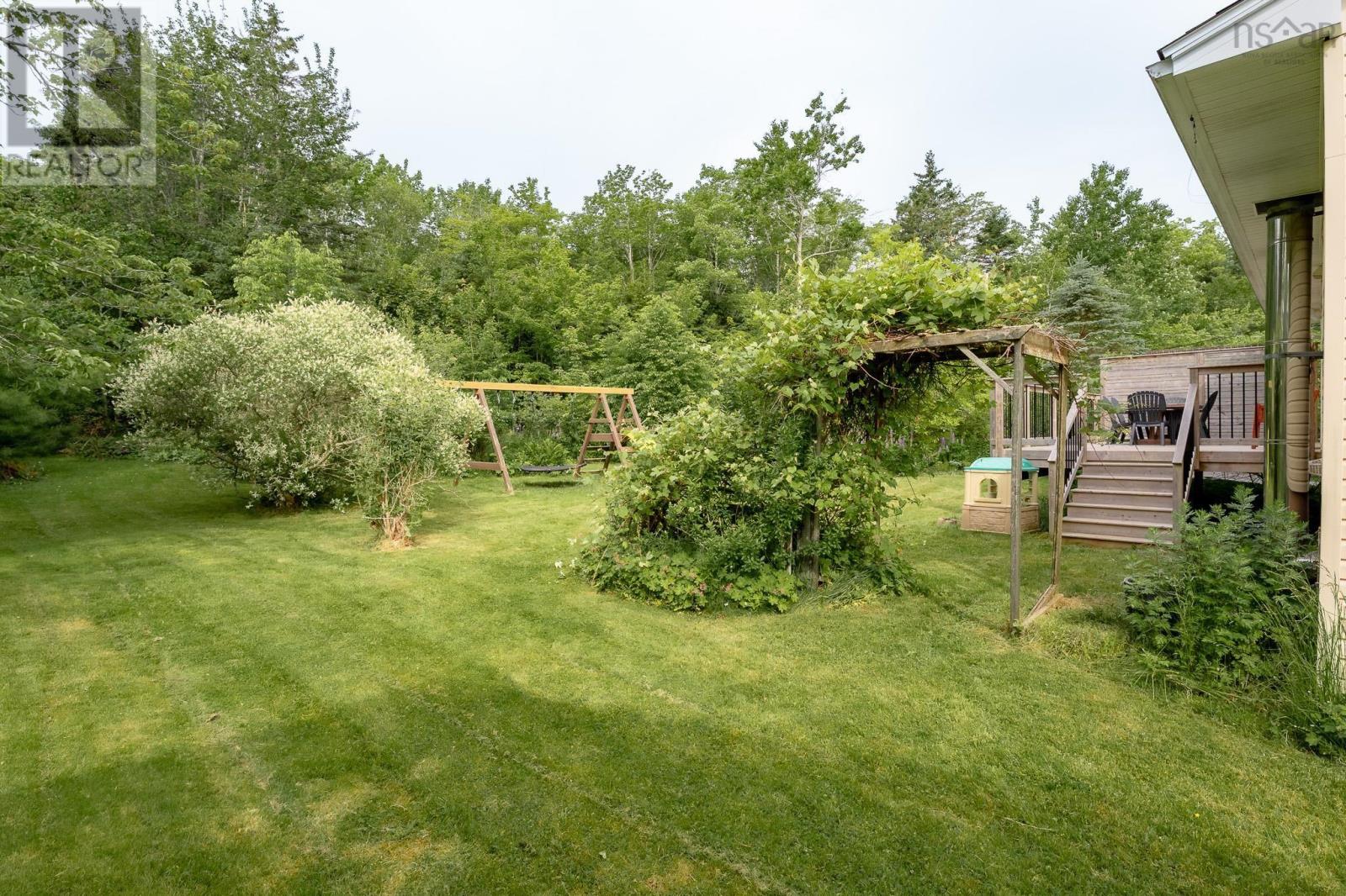 38 Boling Green Crescent - 42