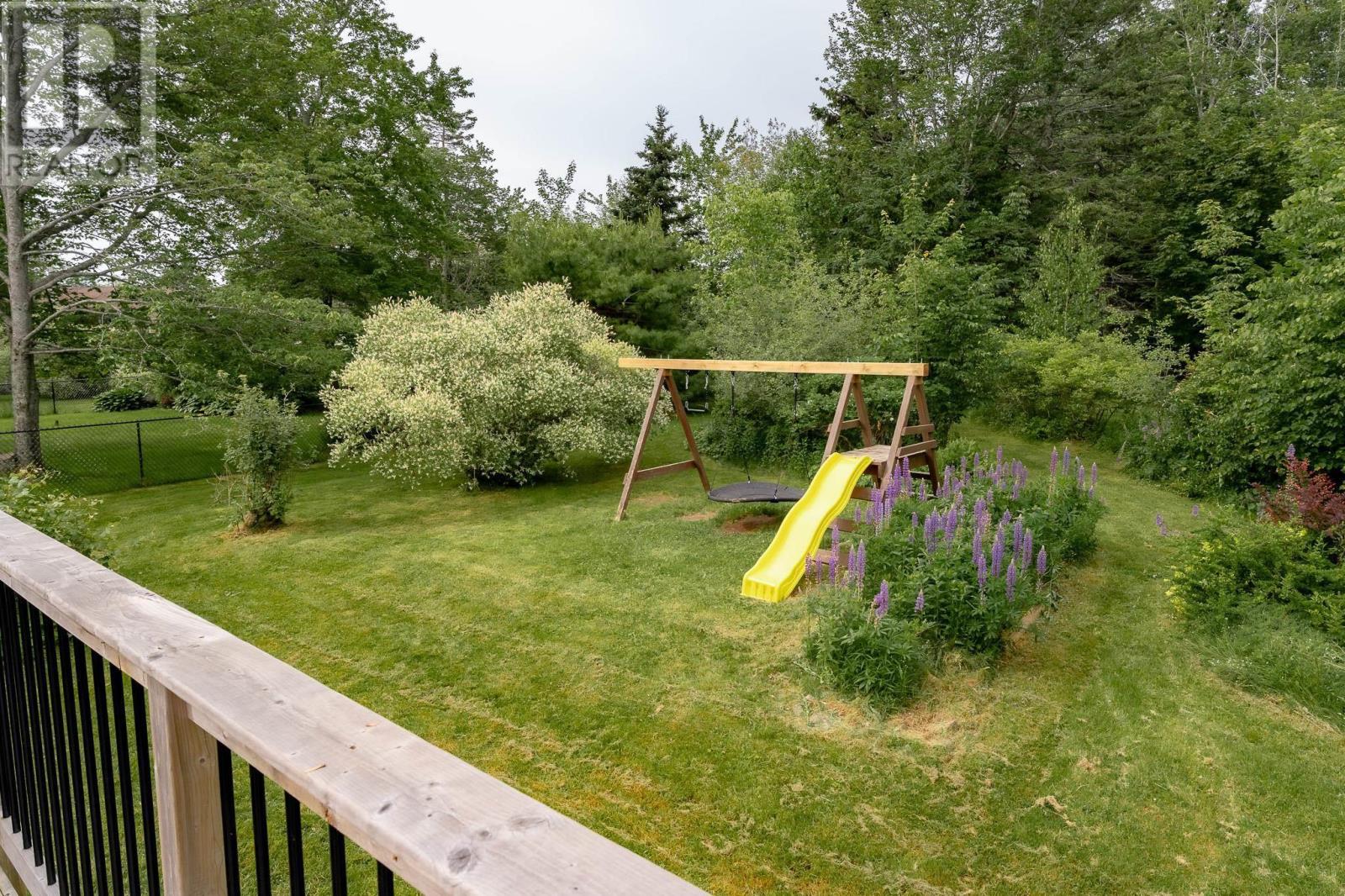 38 Boling Green Crescent - 47