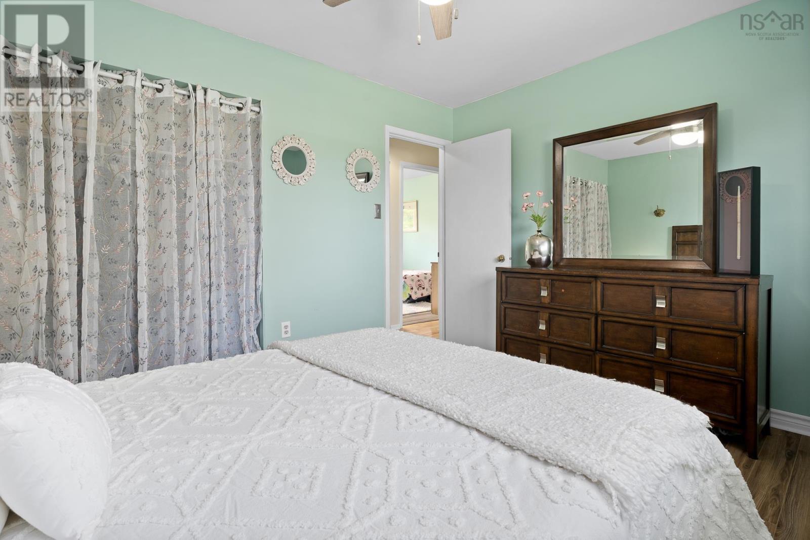 38 Boling Green Crescent - 19
