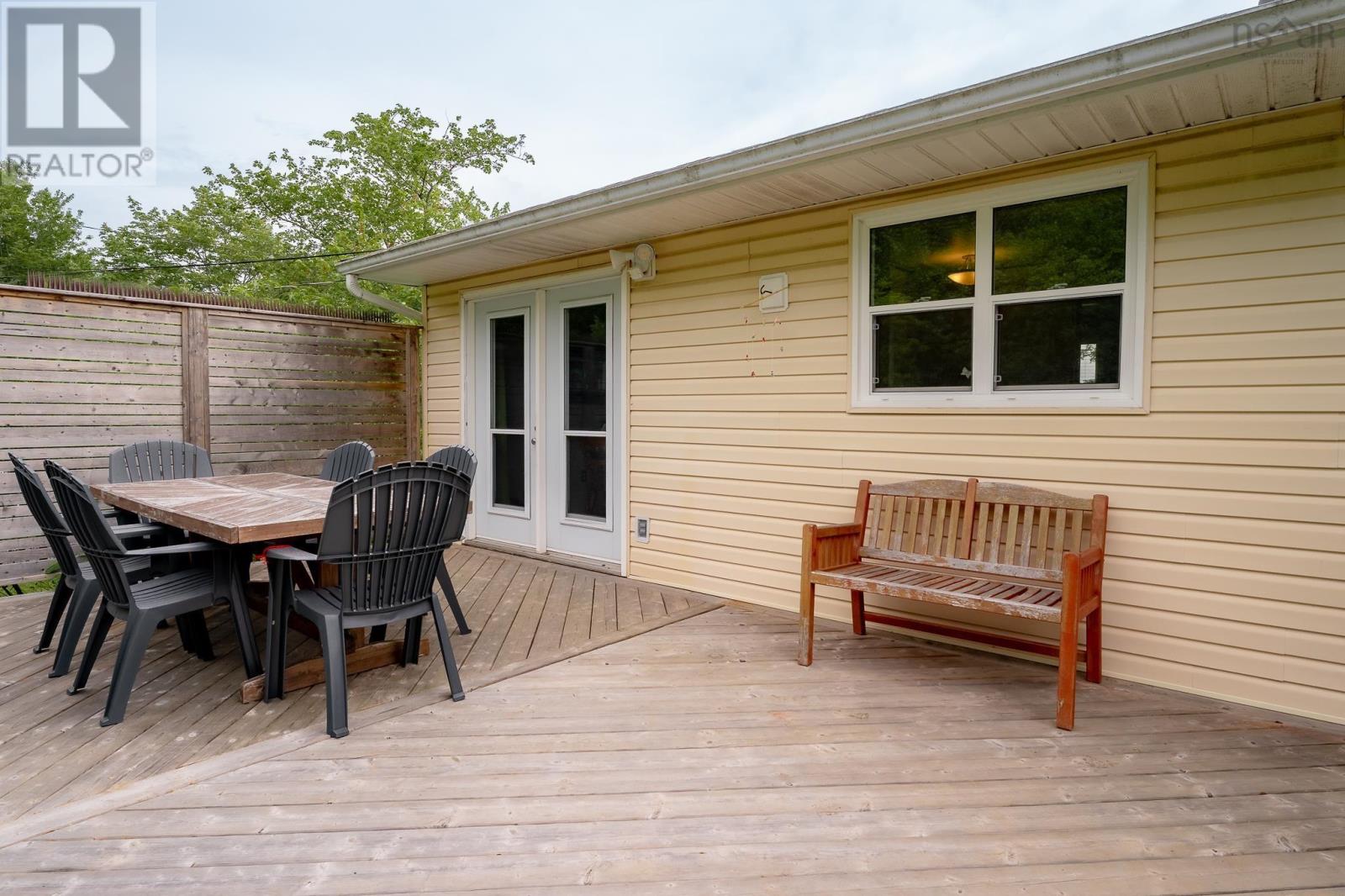 38 Boling Green Crescent - 44
