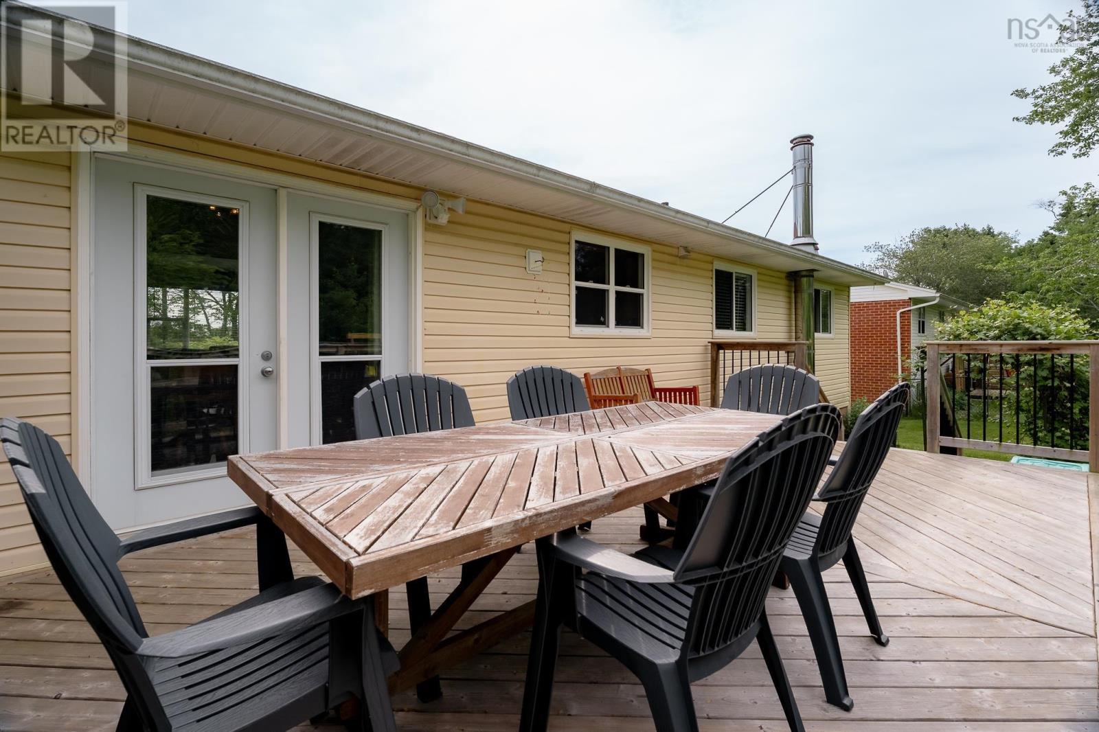 38 Boling Green Crescent - 45