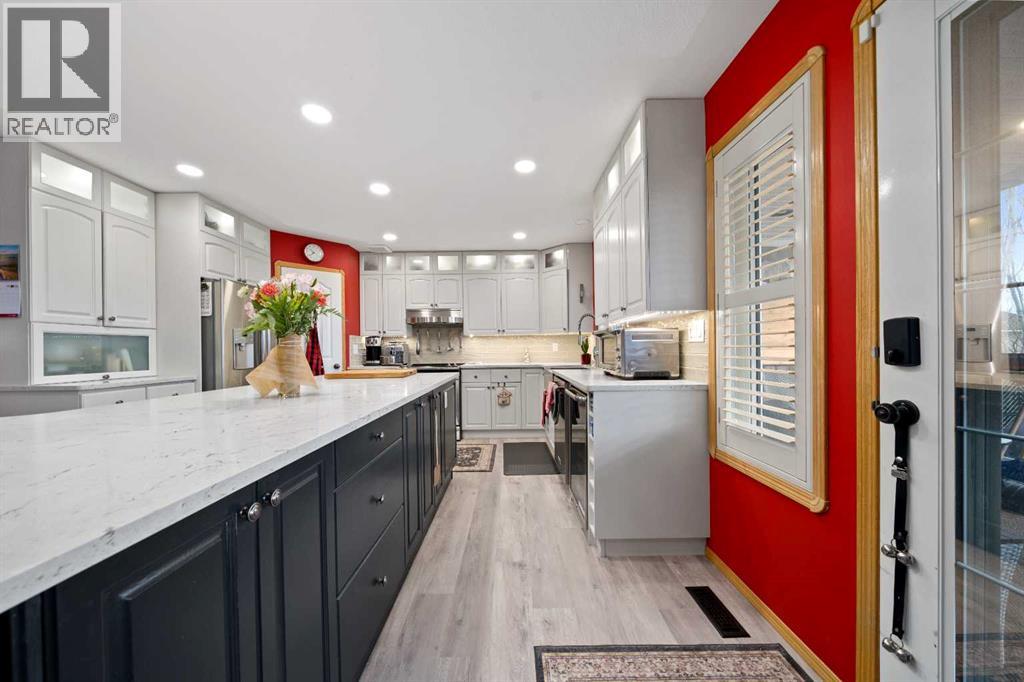 12 Sunrise Court SW - 11