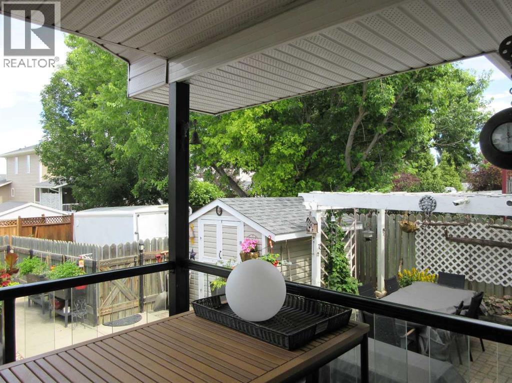 12 Sunrise Court SW - 41