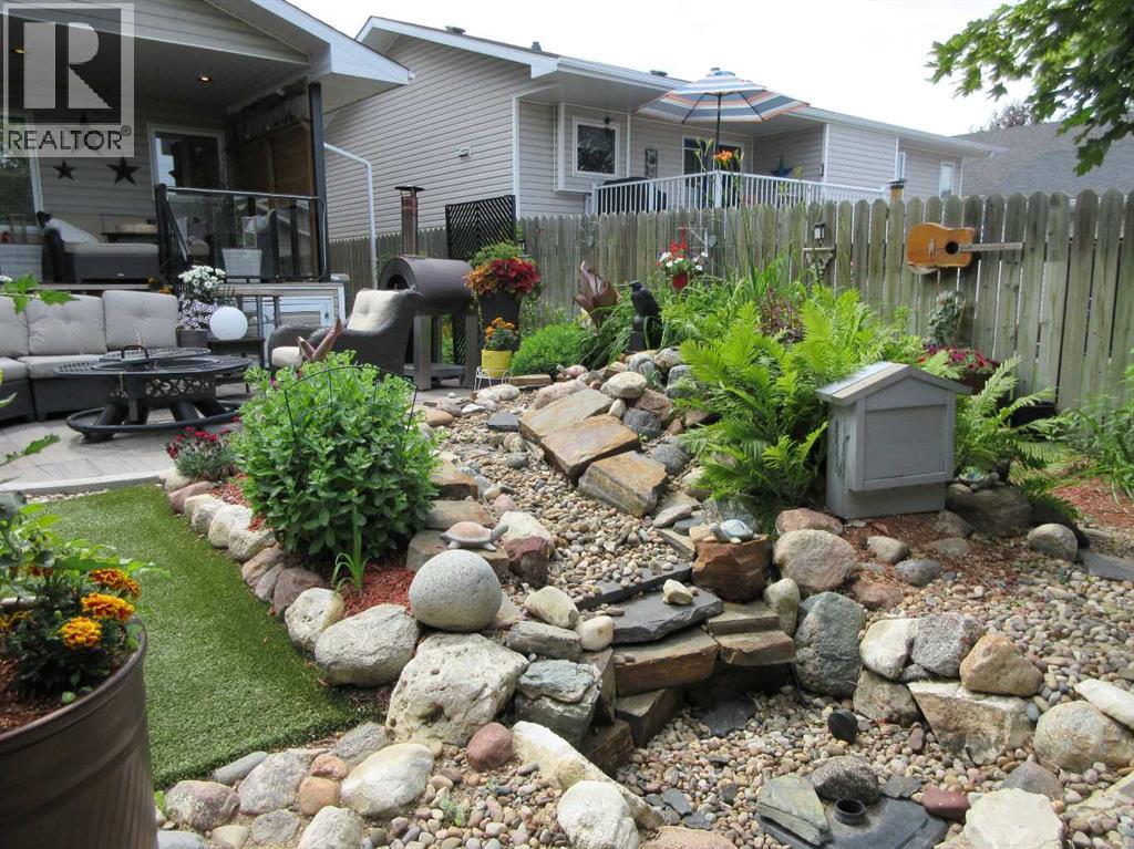 12 Sunrise Court SW - 45