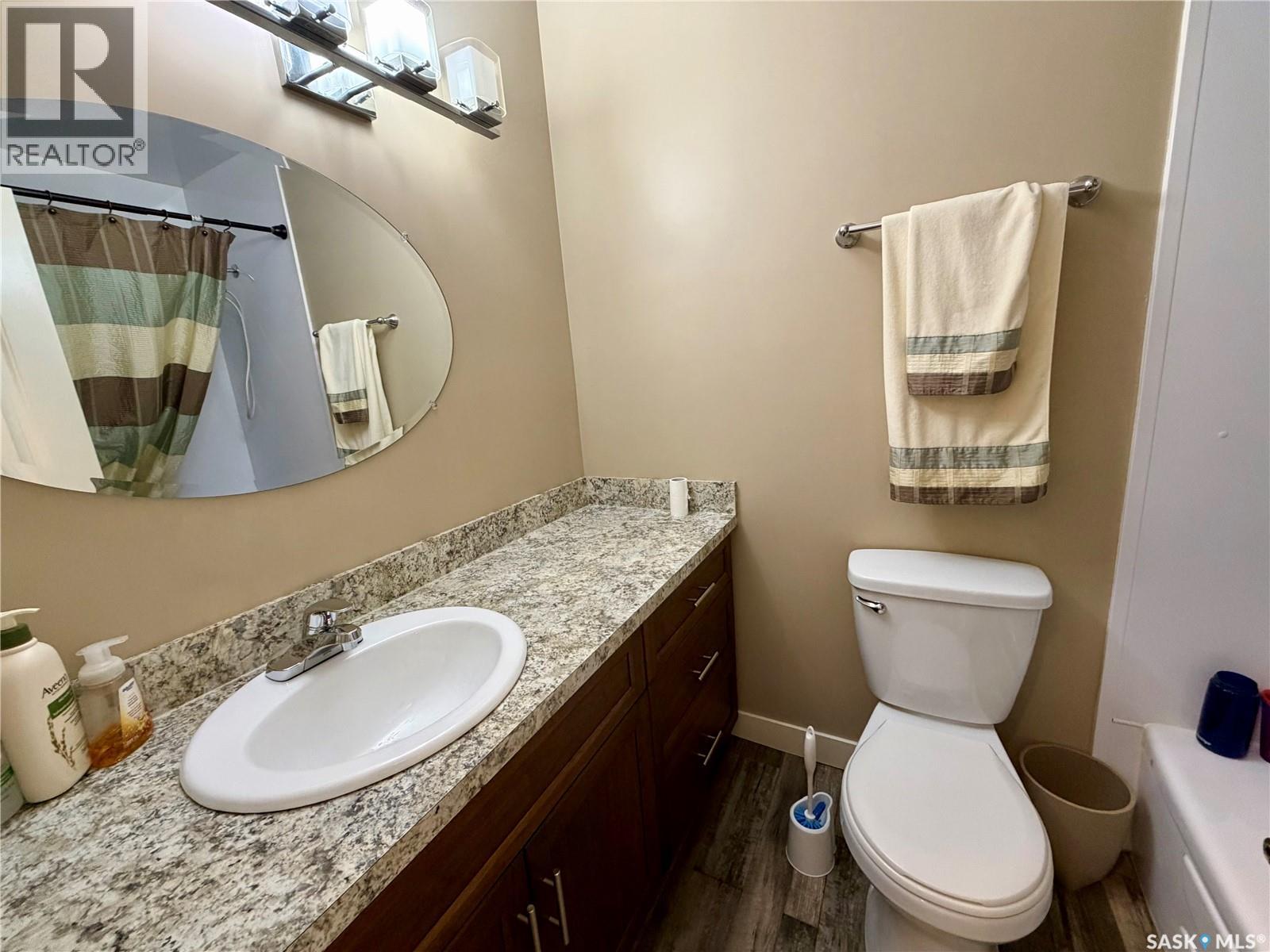 1110 Hastings STREET - 11