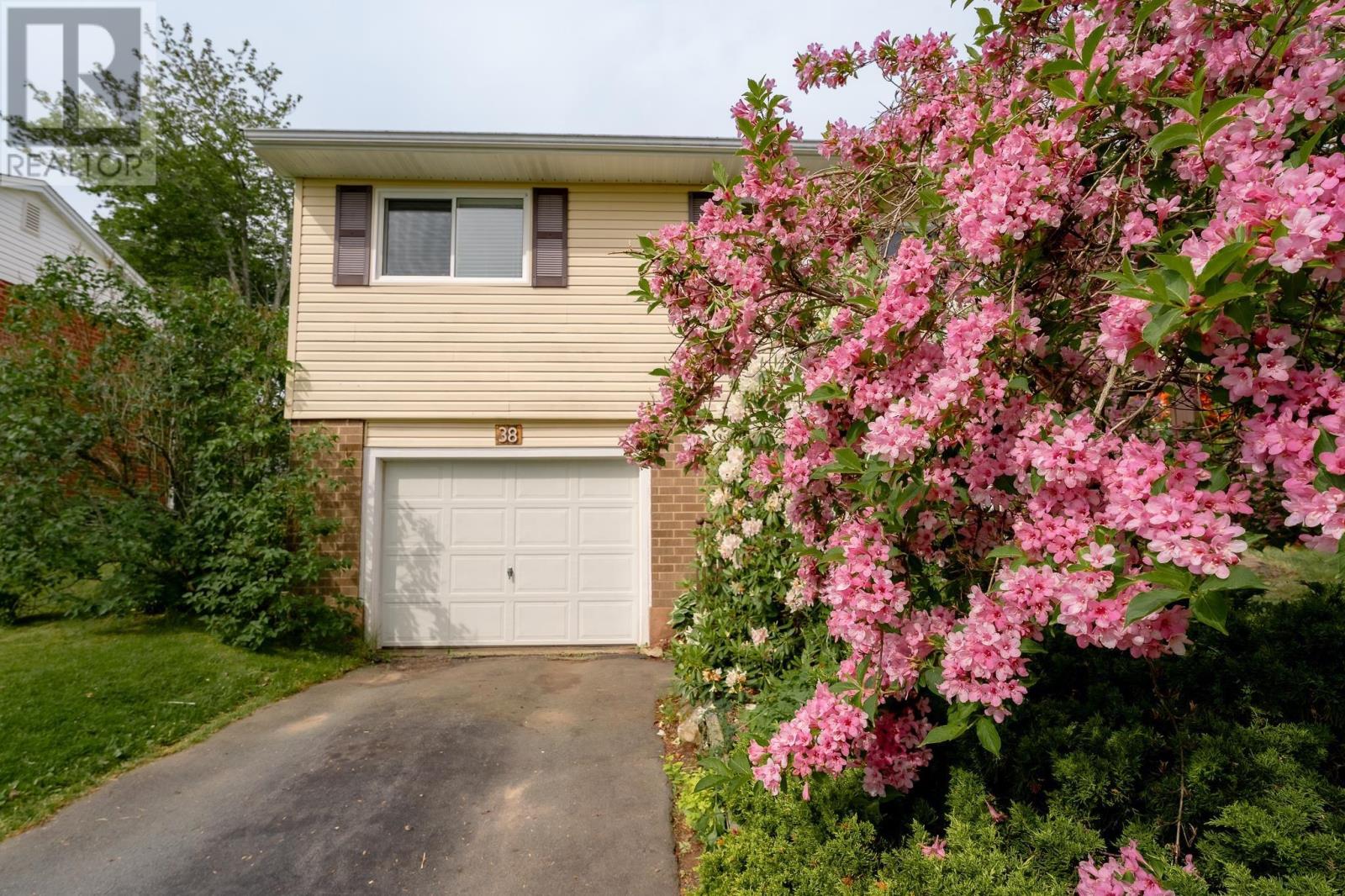 38 Boling Green Crescent - 41