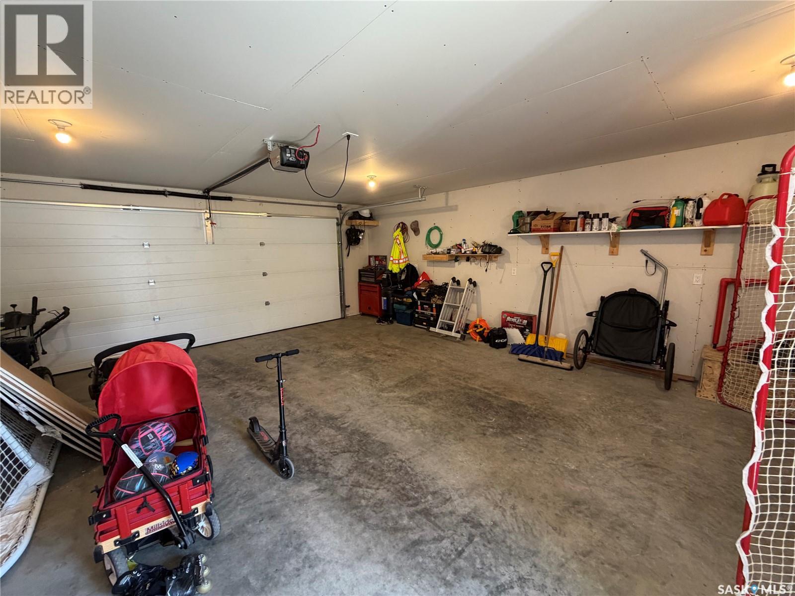 1110 Hastings STREET - Image 33