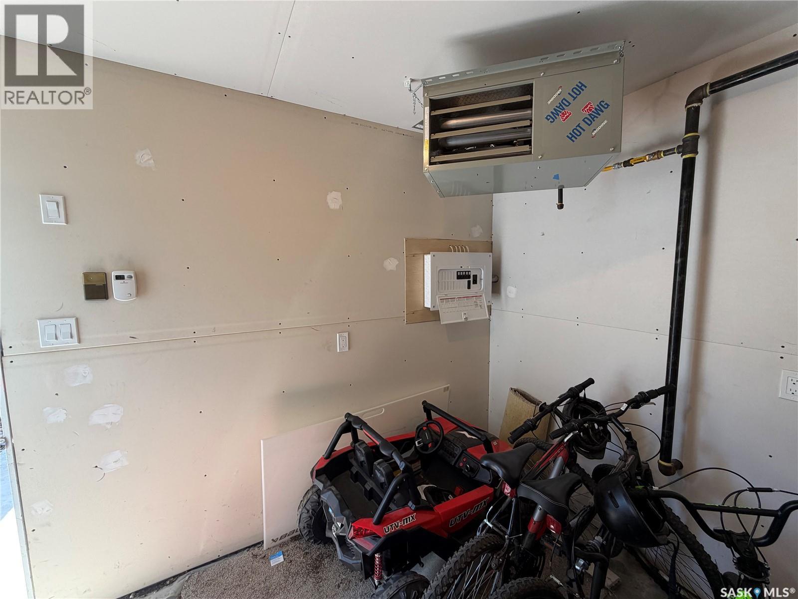 1110 Hastings STREET - 32