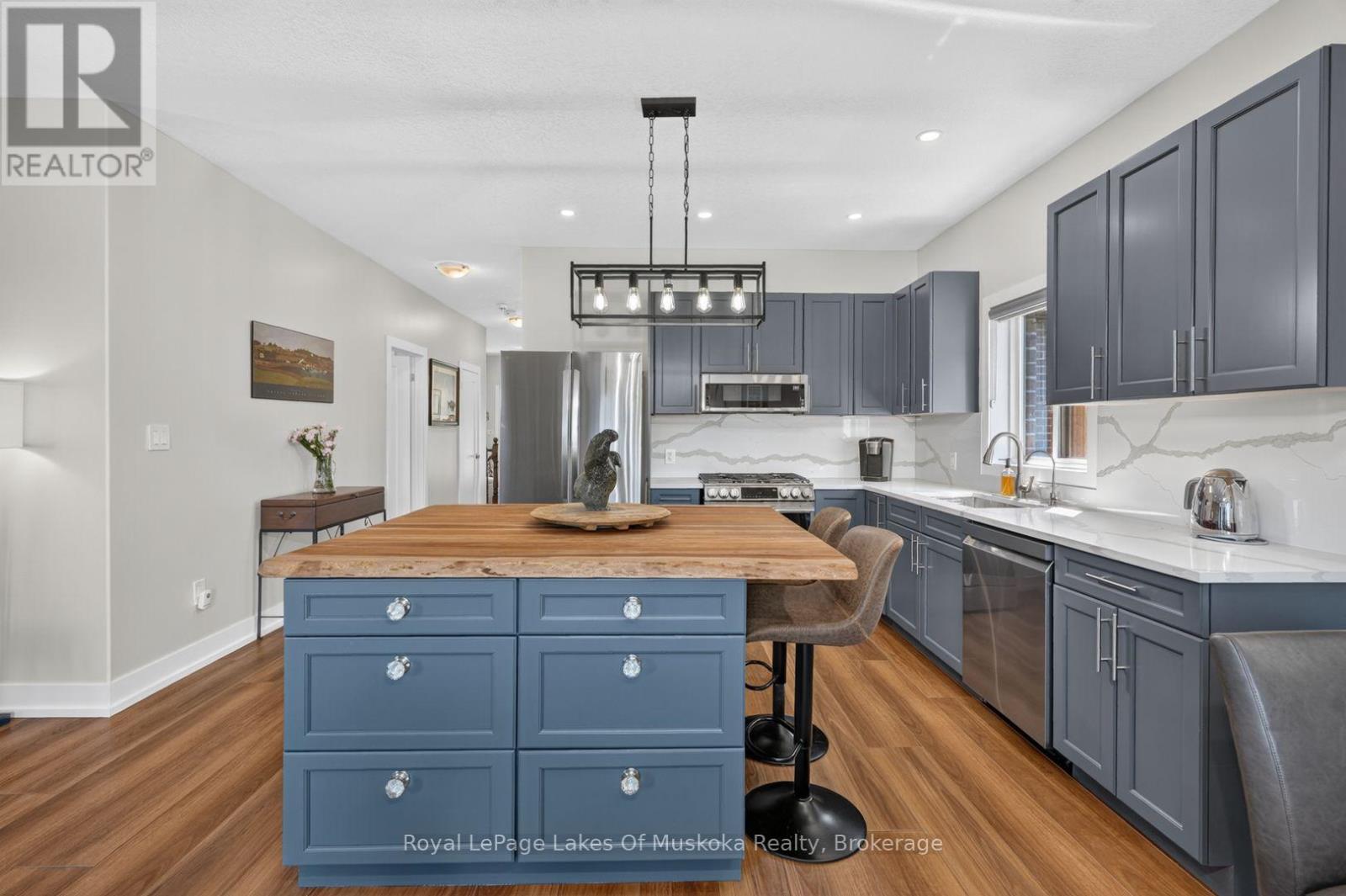 11 BRAESIDE CRESCENT - 10