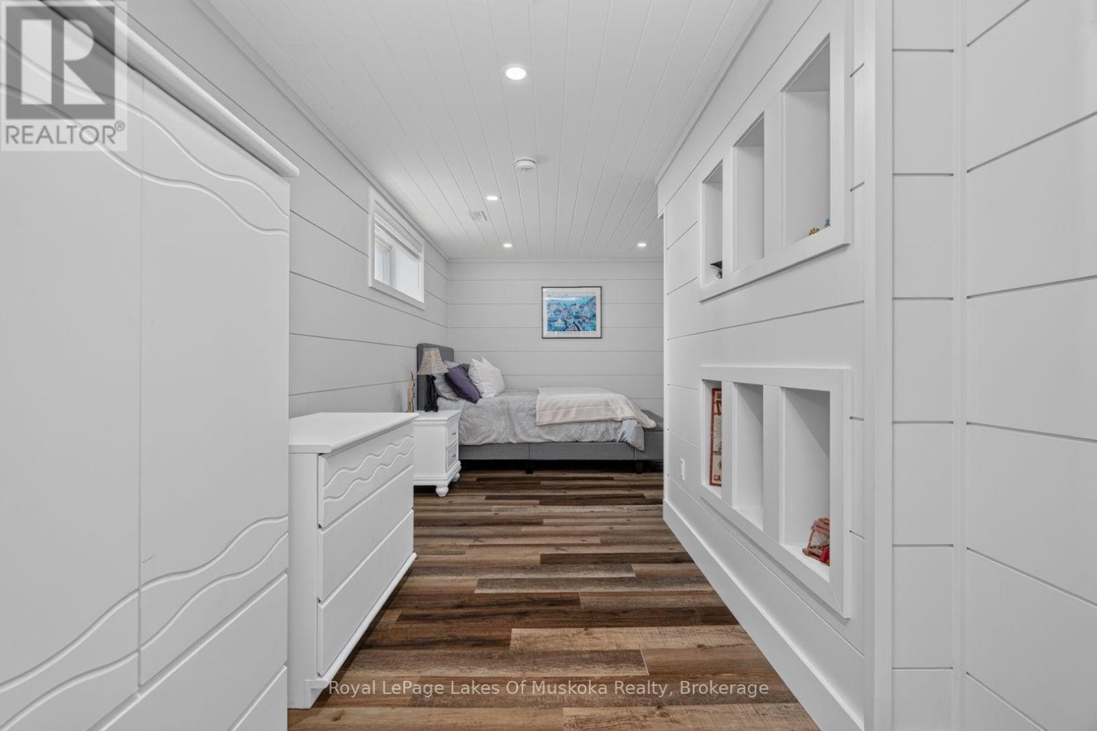 11 BRAESIDE CRESCENT - 27