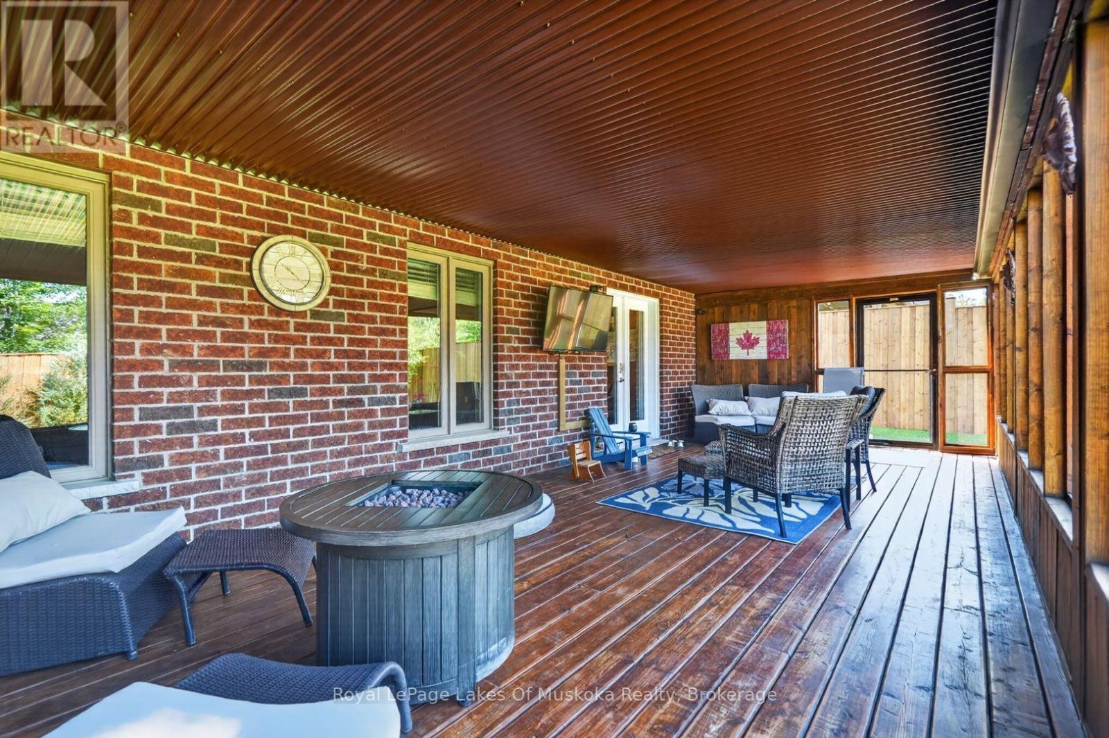11 BRAESIDE CRESCENT - 37