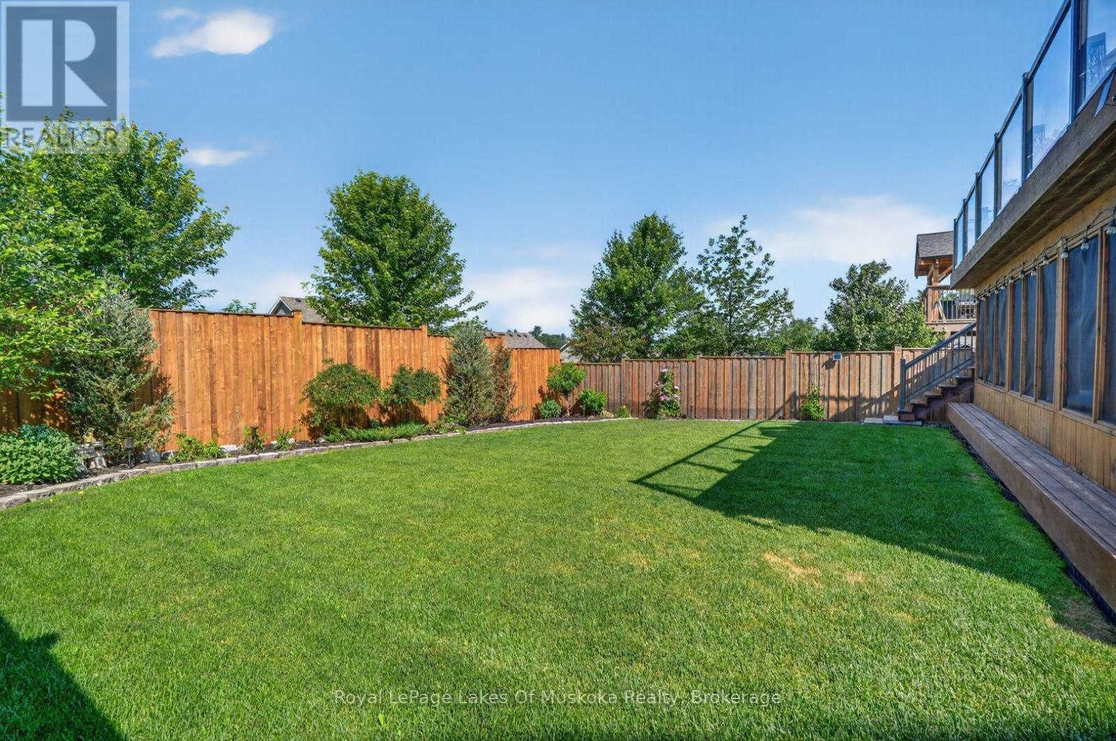 11 BRAESIDE CRESCENT - 38