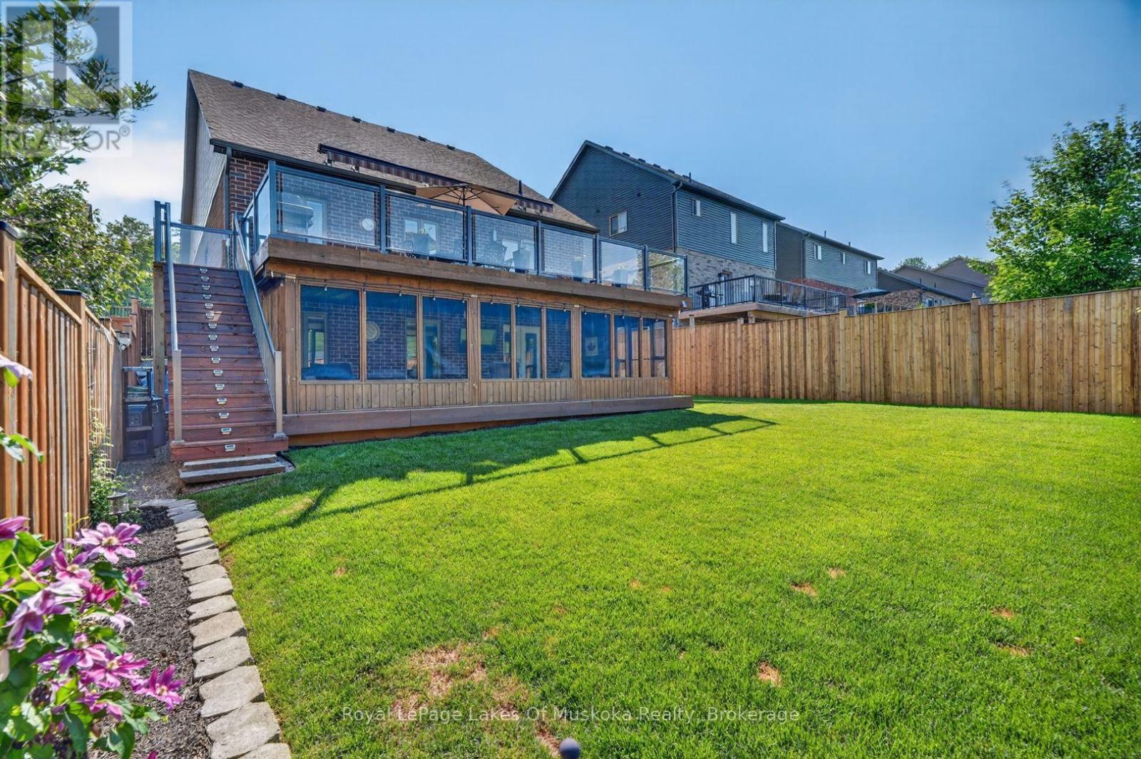 11 BRAESIDE CRESCENT - 41