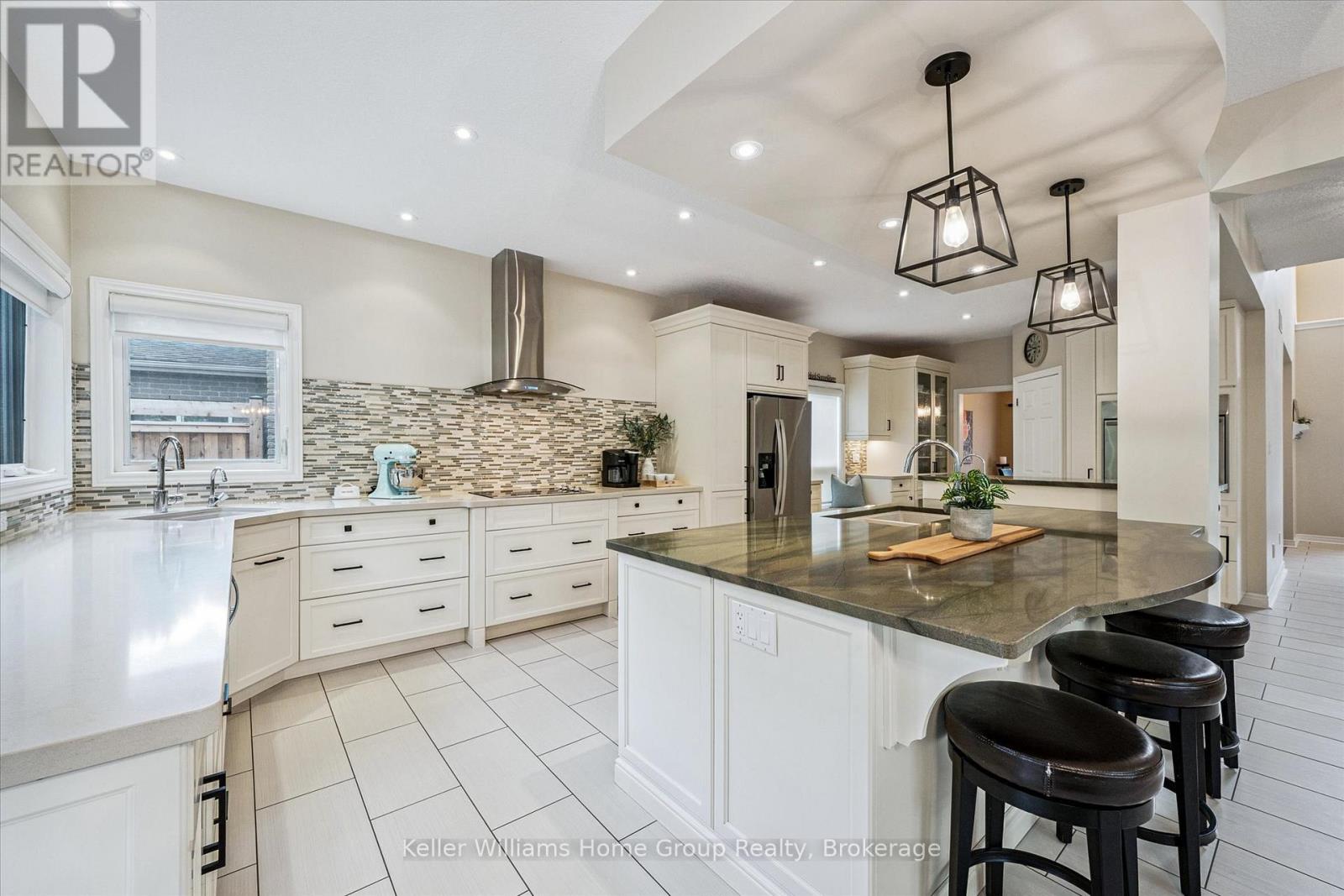 294 FARLEY DRIVE - 12