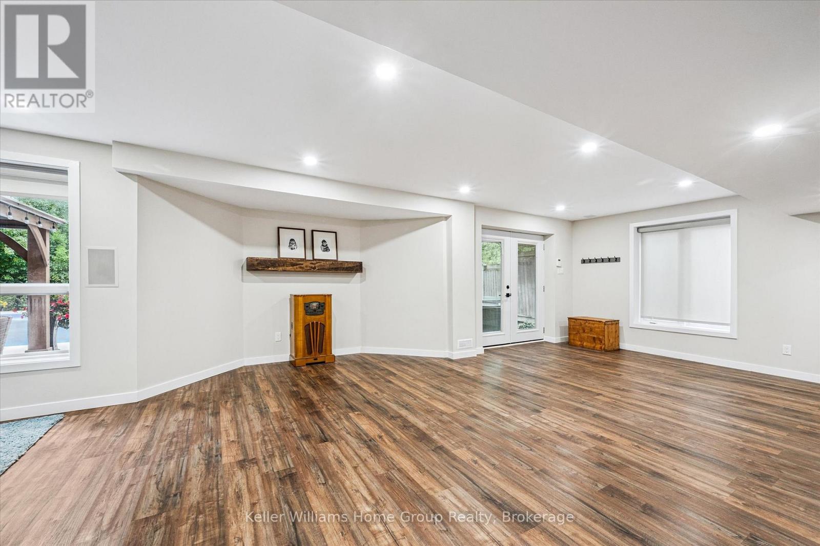 294 FARLEY DRIVE - 34