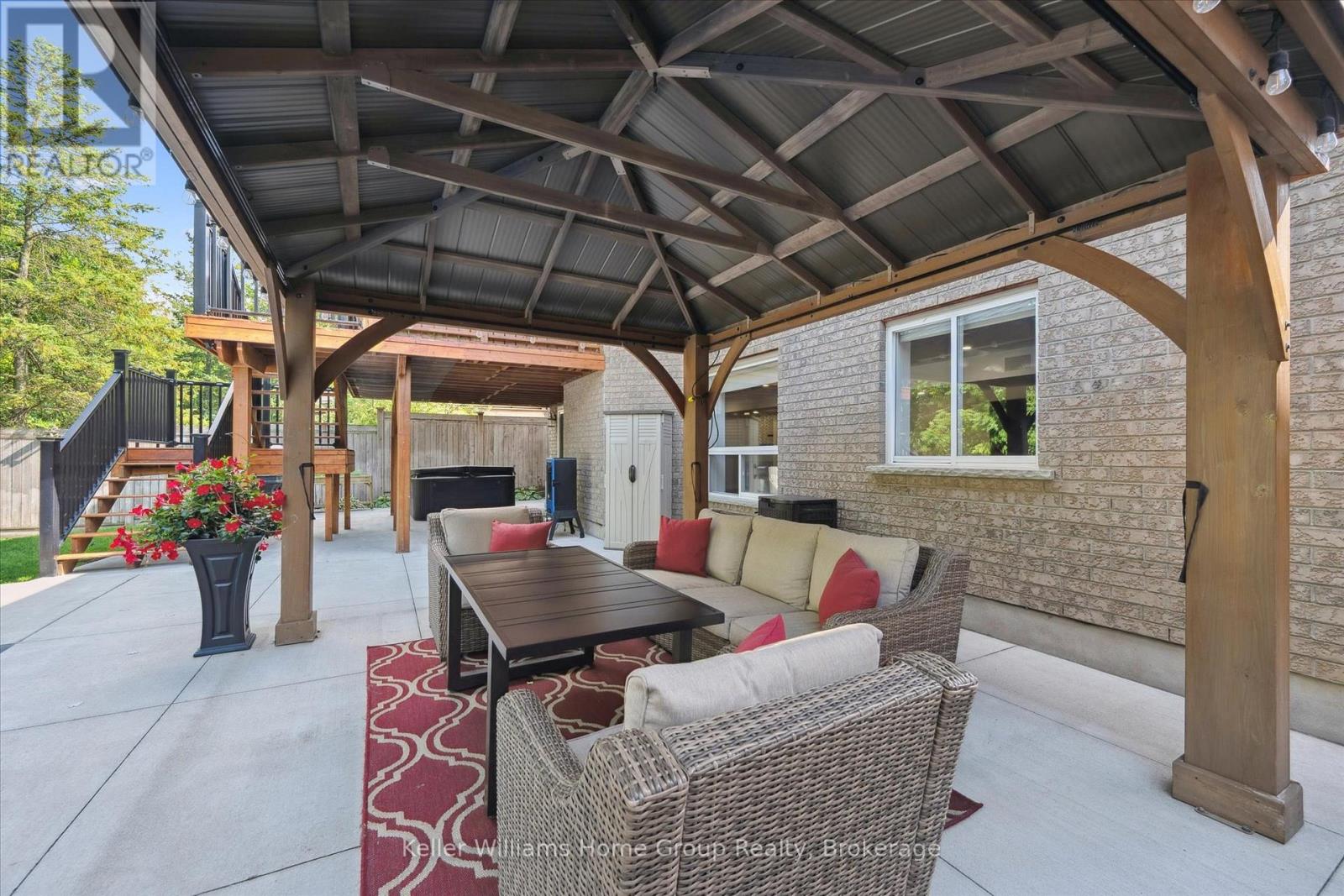 294 FARLEY DRIVE - 43